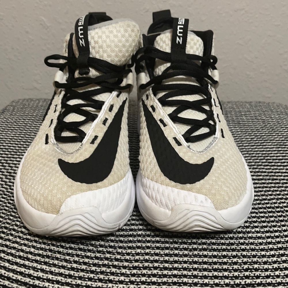 COPY - Hardly worn and need a new home!